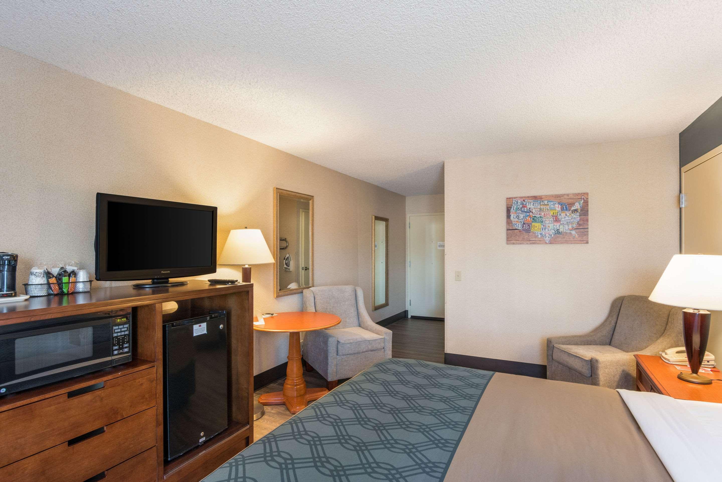 Econo Lodge Гранд Джанкшен Экстерьер фото