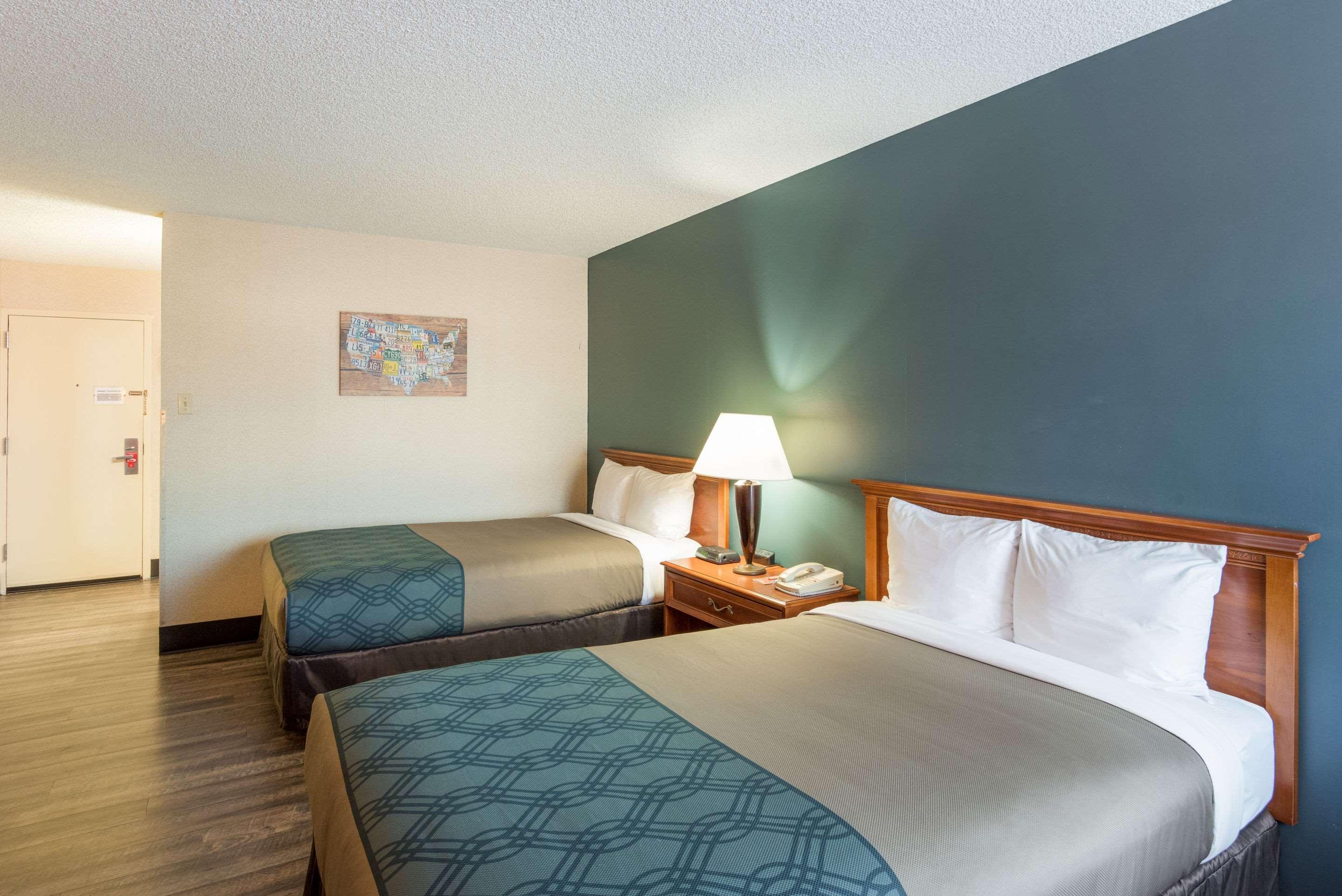 Econo Lodge Гранд Джанкшен Экстерьер фото
