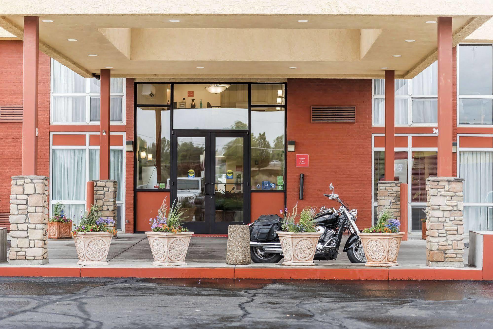 Econo Lodge Гранд Джанкшен Экстерьер фото